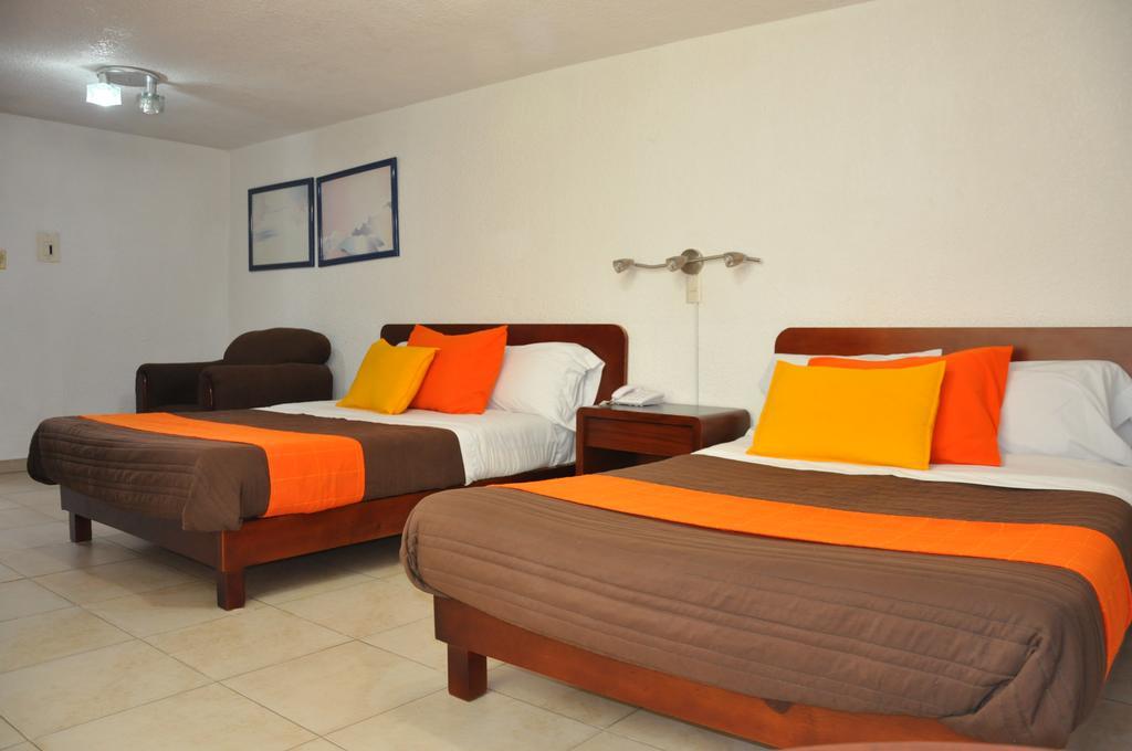 Hotel Santa Lucia Del Bosque サン・ルイス・ポトシ エクステリア 写真